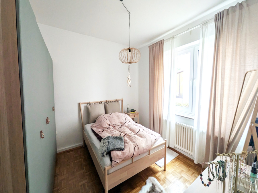 Einziehen & Wohlfühlen in Bielefeld-Mitte - Schlafzimmer (19400)