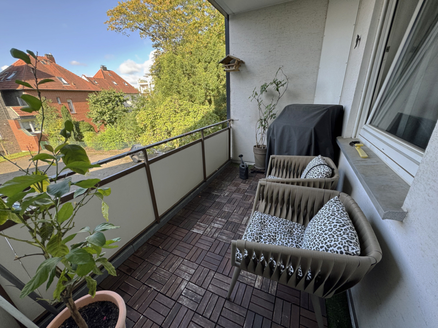 Gut geschnittene ETW mit TG in Bielefeld-Brackwede - Balkon (19167)