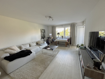 Gut geschnittene ETW mit TG in Bielefeld-Brackwede - Wohnzimmer